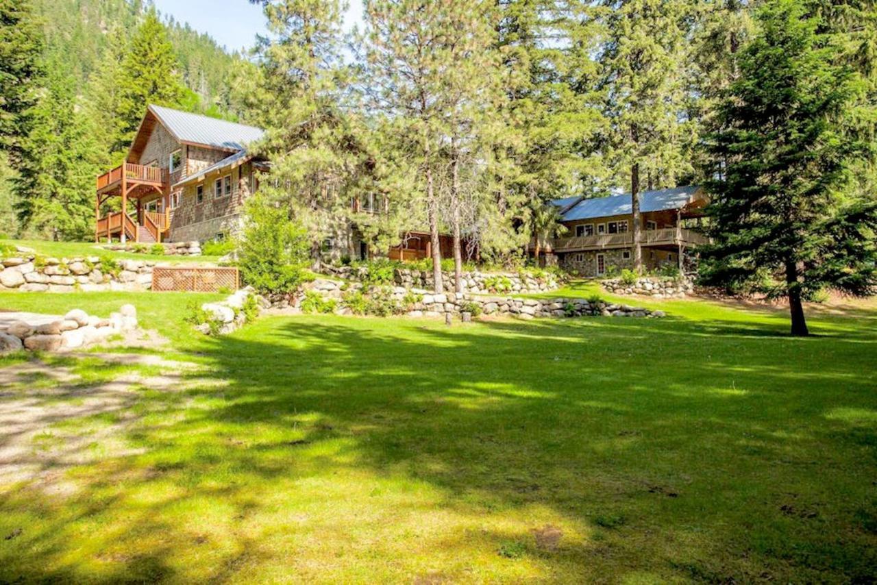 Snowgrass Lodge - River, Mountain Views & Hot Tub Leavenworth Eksteriør billede